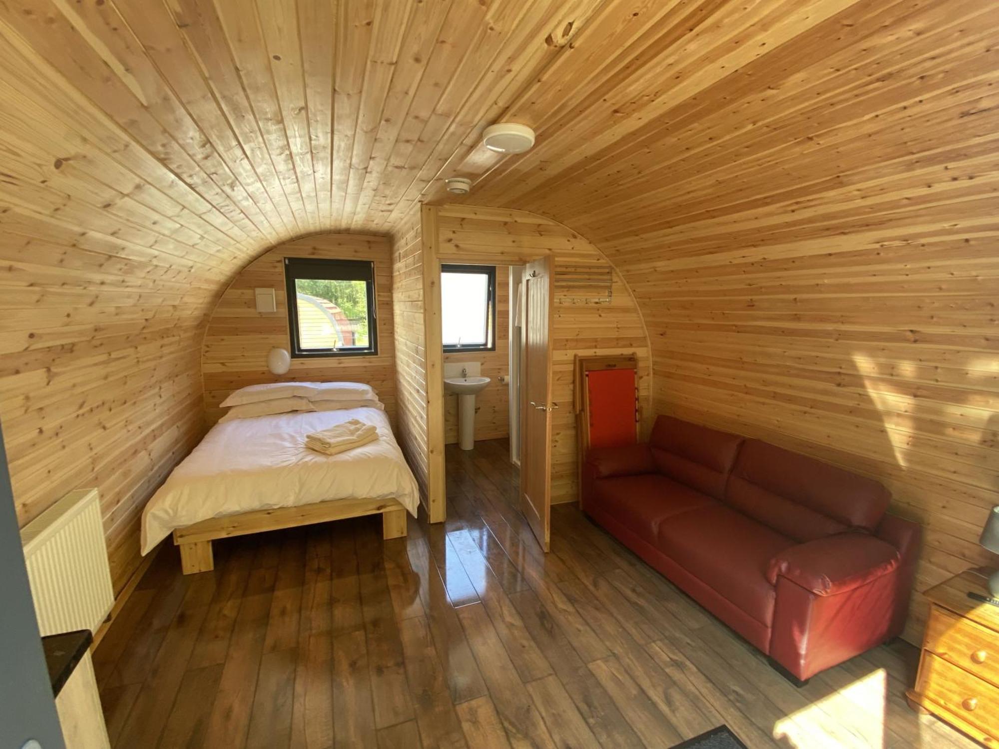 فيلا Earth Pod 2 Pet Friendly نيث المظهر الخارجي الصورة